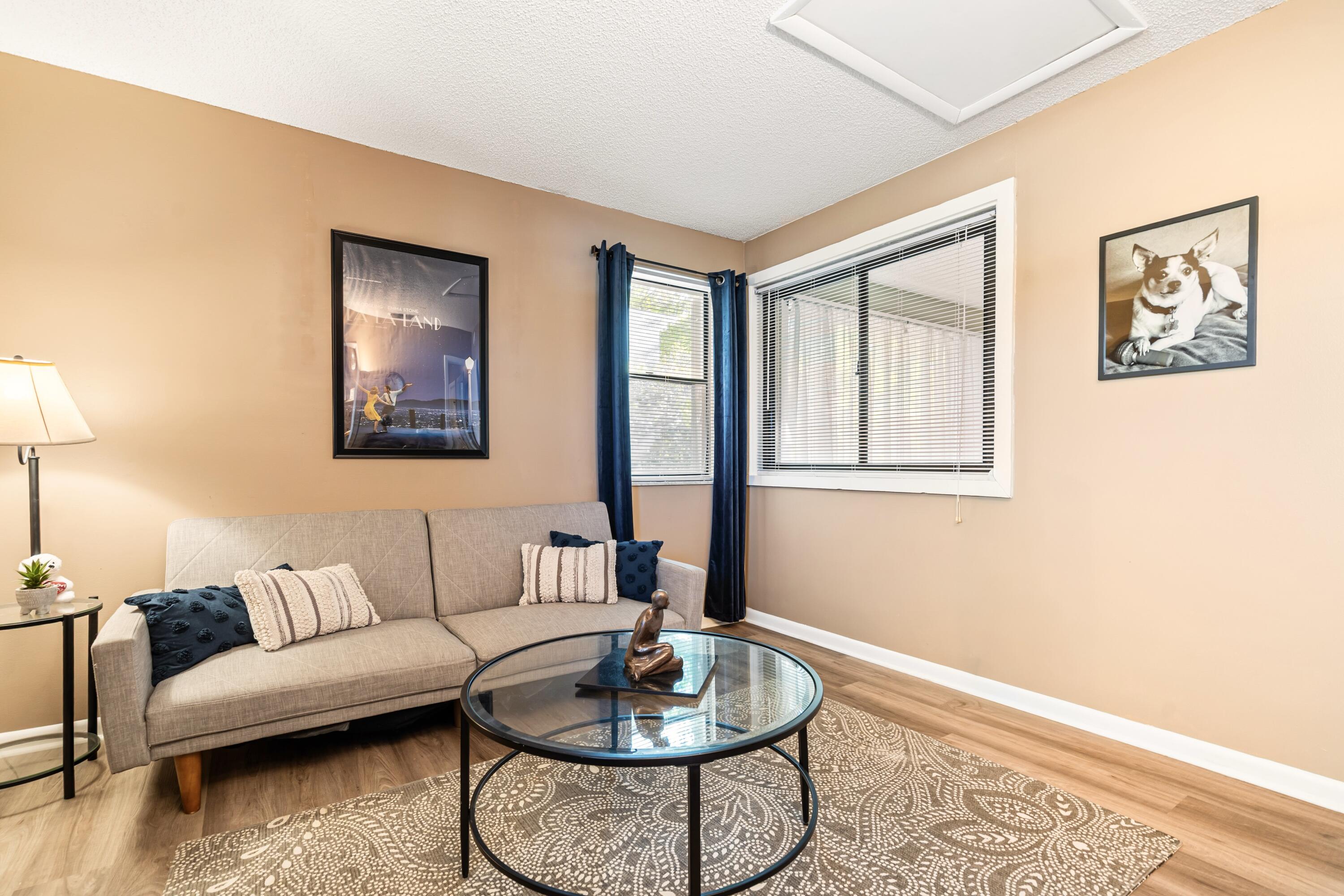 LAKEWOOD EAST SEC 1 - Residential