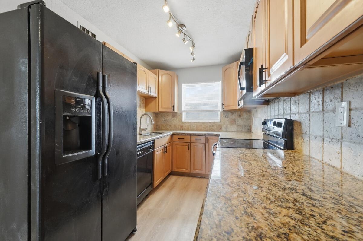 6191 SW 37TH Street 210