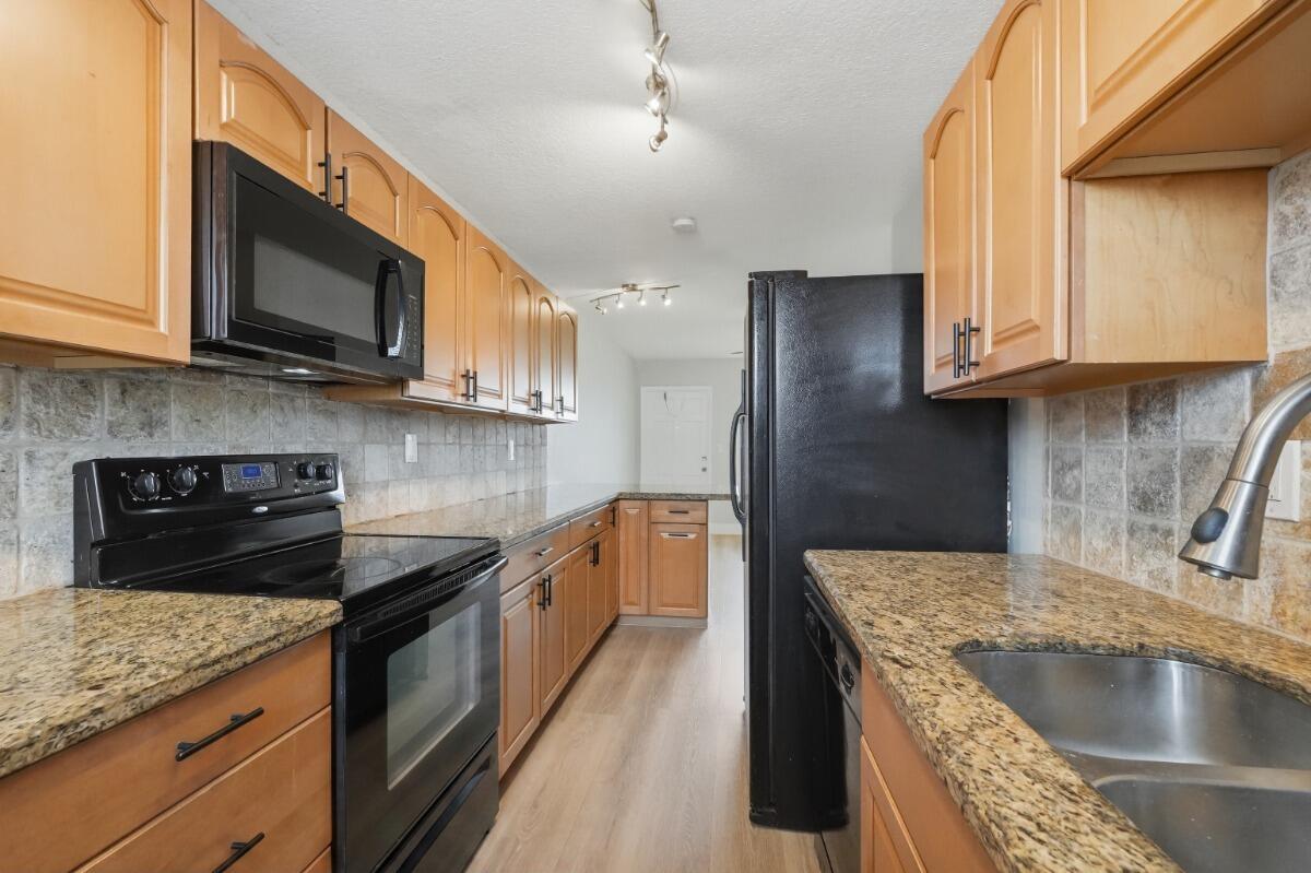 6191 SW 37TH Street 210