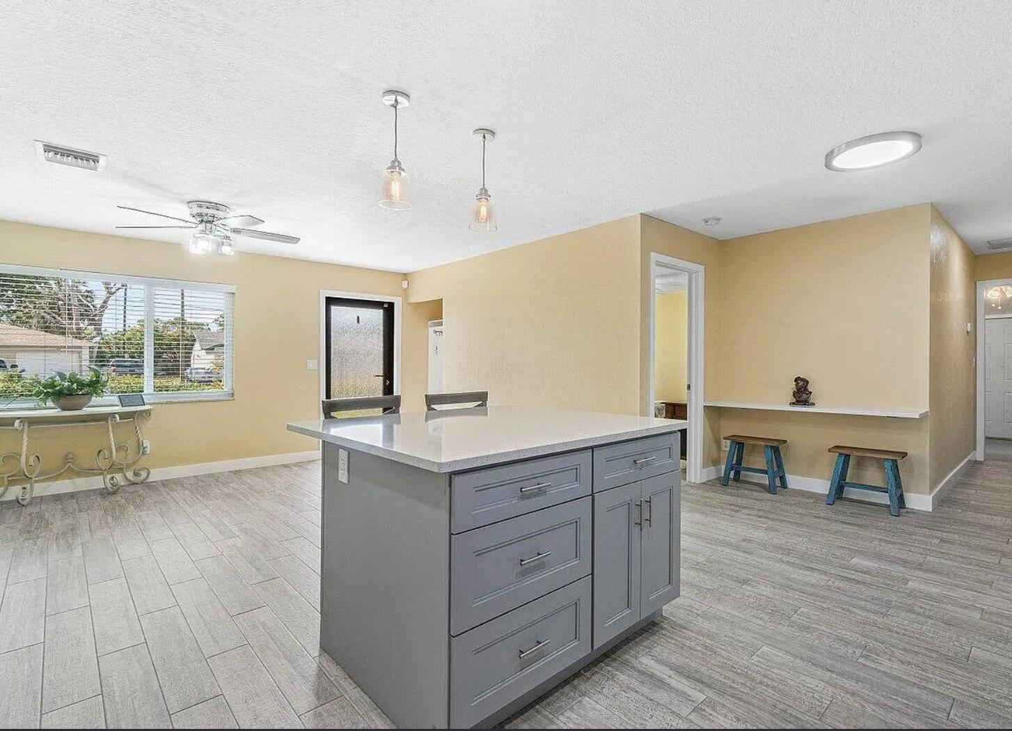ROOSEVELT ESTATES - Residential
