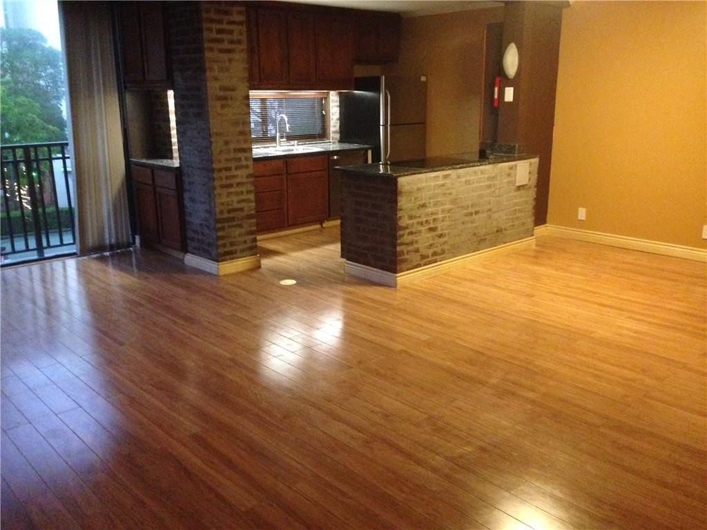 Plaza of the Americas - Residential