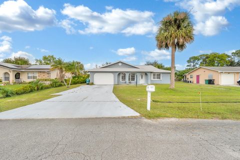 A home in Port St Lucie