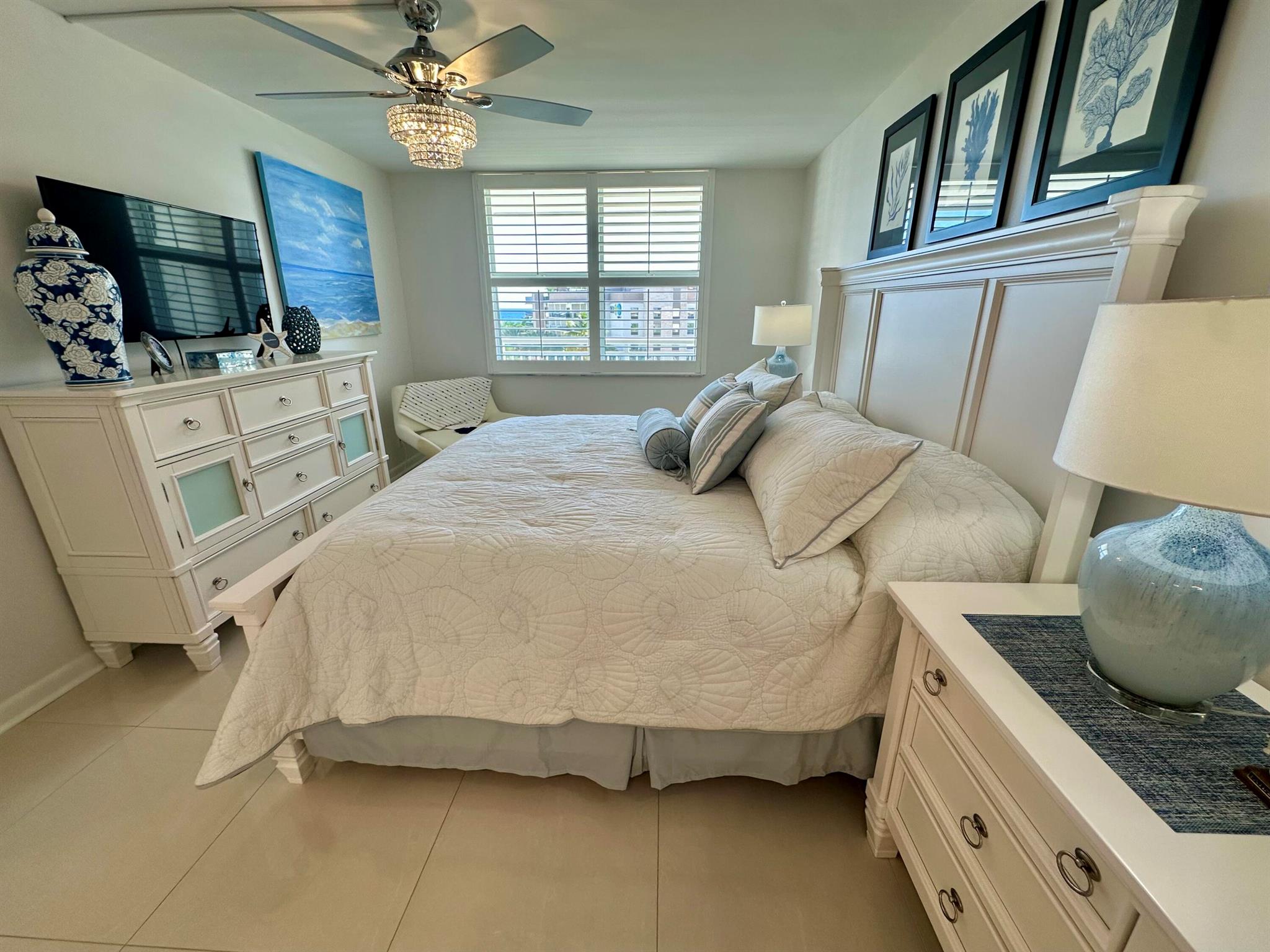 GRANADA HOUSE - Residential Lease