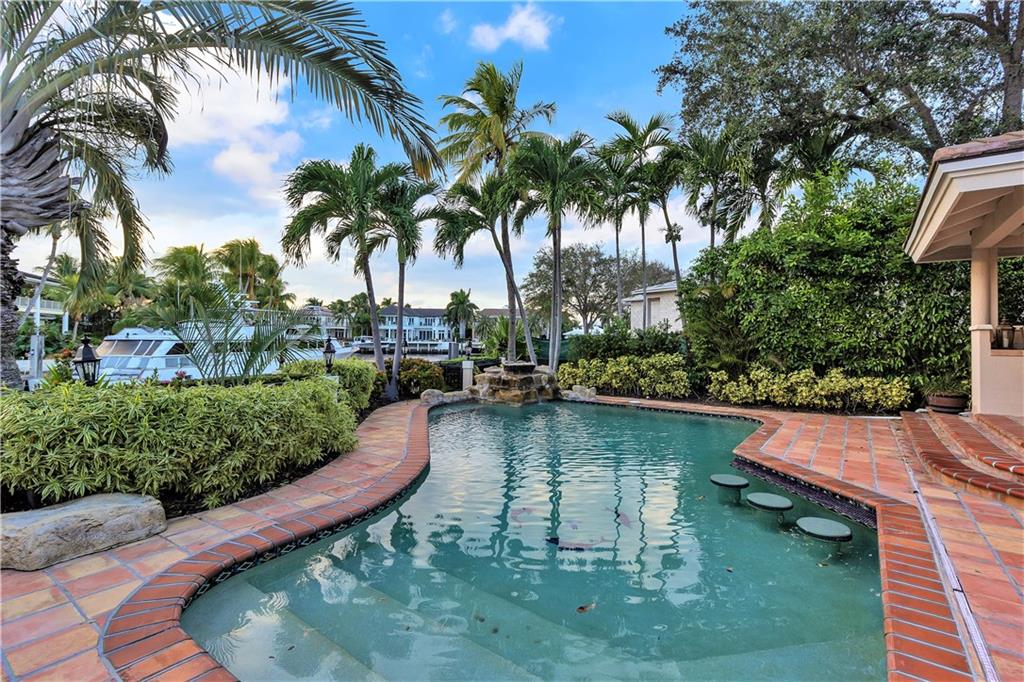 Royal Palm Yacht & Countr - Residential