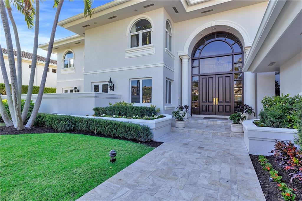 Royal Palm Yacht & Countr - Residential