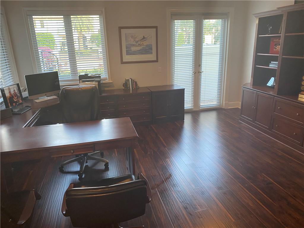 Royal Palm Yacht & Countr - Residential