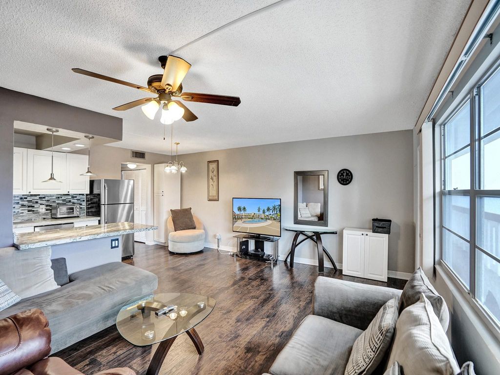 Photo of 3014 Cornwall A, Boca Raton, FL 33434 (MLS # B26020198)