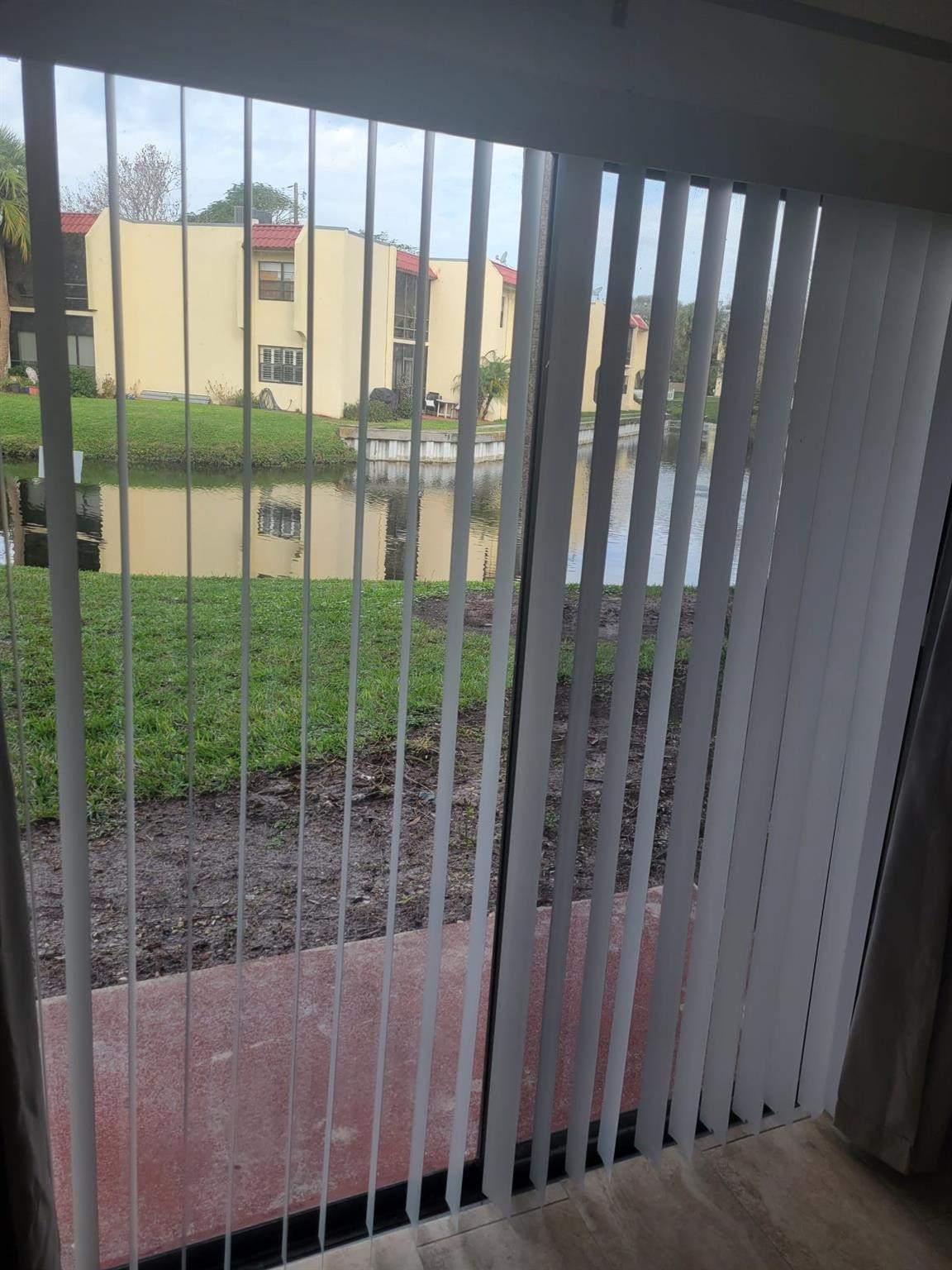 Island House - Residential