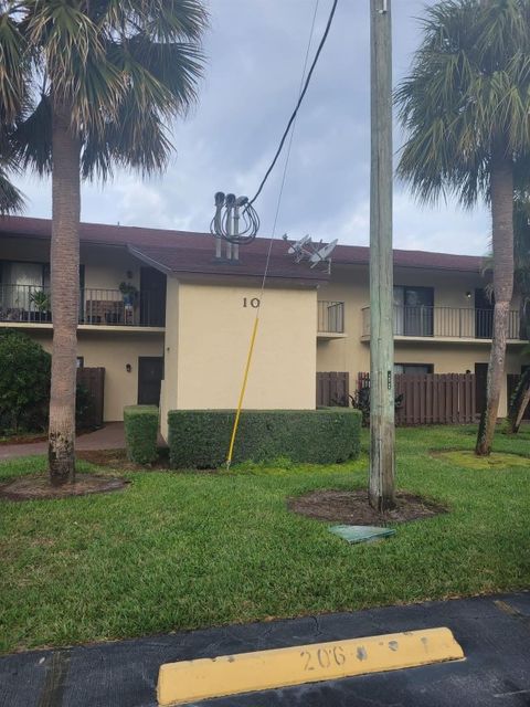 2050 Oleander Boulevard 10-105 Fort Pierce FL 34950