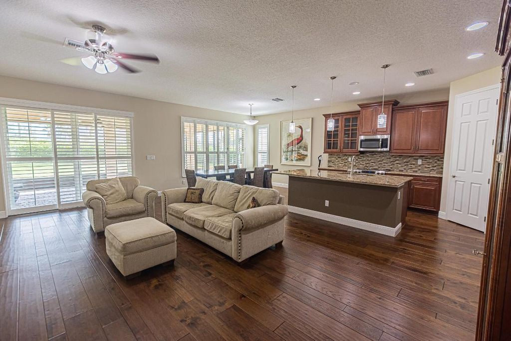 Photo of 10178 SW Fernwood Avenue, Port Saint Lucie, FL 34987 (MLS # R11158832)