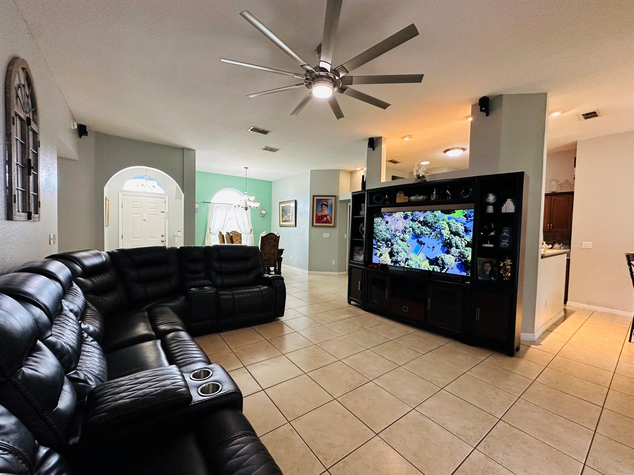 MARION OAKS UNIT 10, MARI - Residential