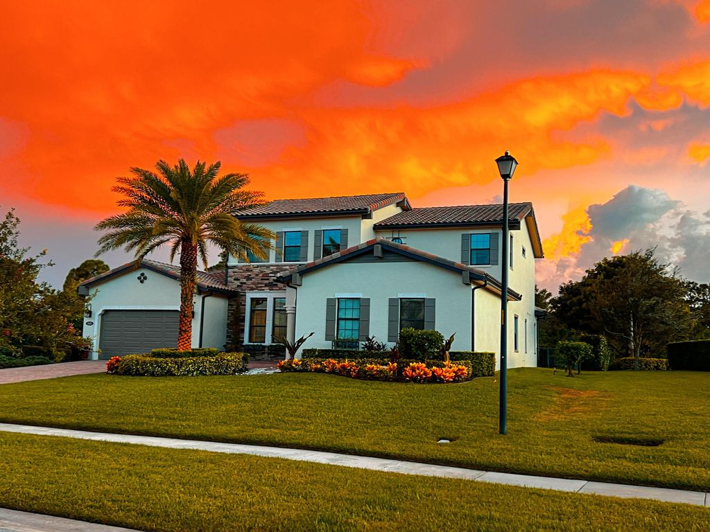 Photo of 3045 NW Radcliffe Way, Palm City, FL 34990 (MLS # B26003390)