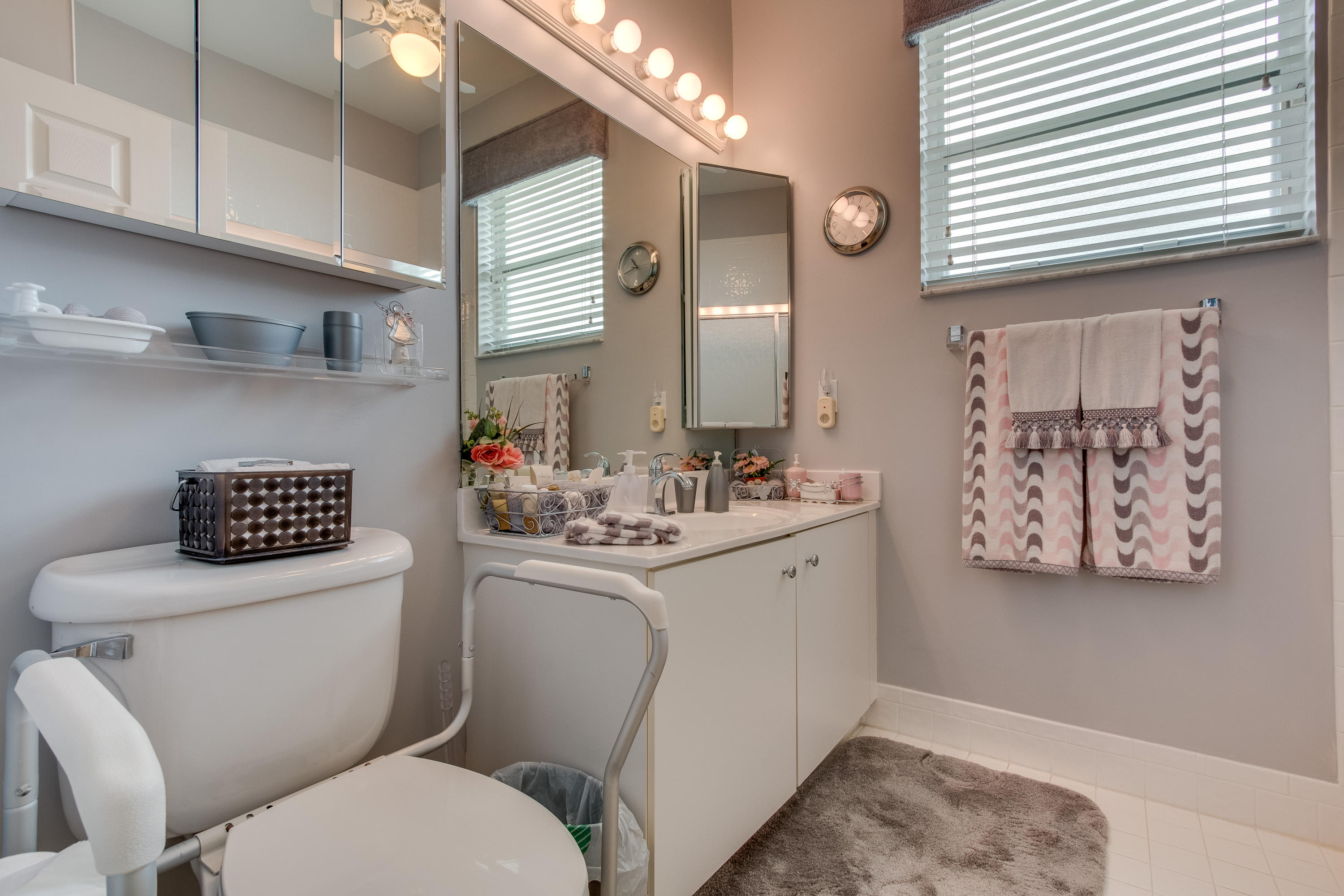 MAJESTIC ISLES 2 - Residential