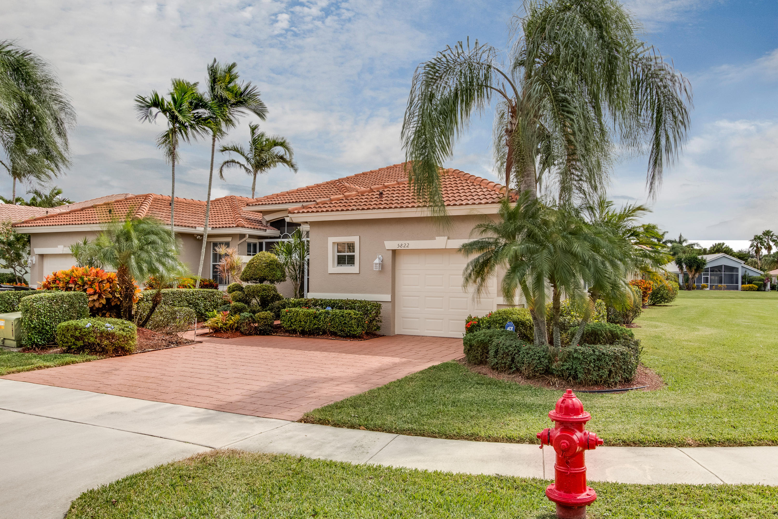 MAJESTIC ISLES 2 - Residential