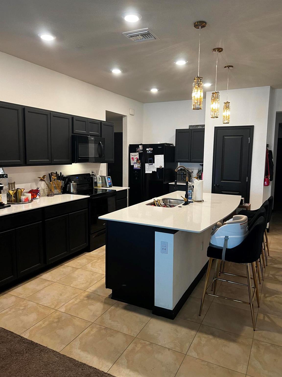 MERRY PLACE REPLAT - Residential Lease