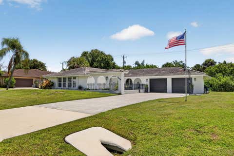 Photo of 2409 NW Everglades Boulevard, Stuart, FL 34994 (MLS # B26051839)
