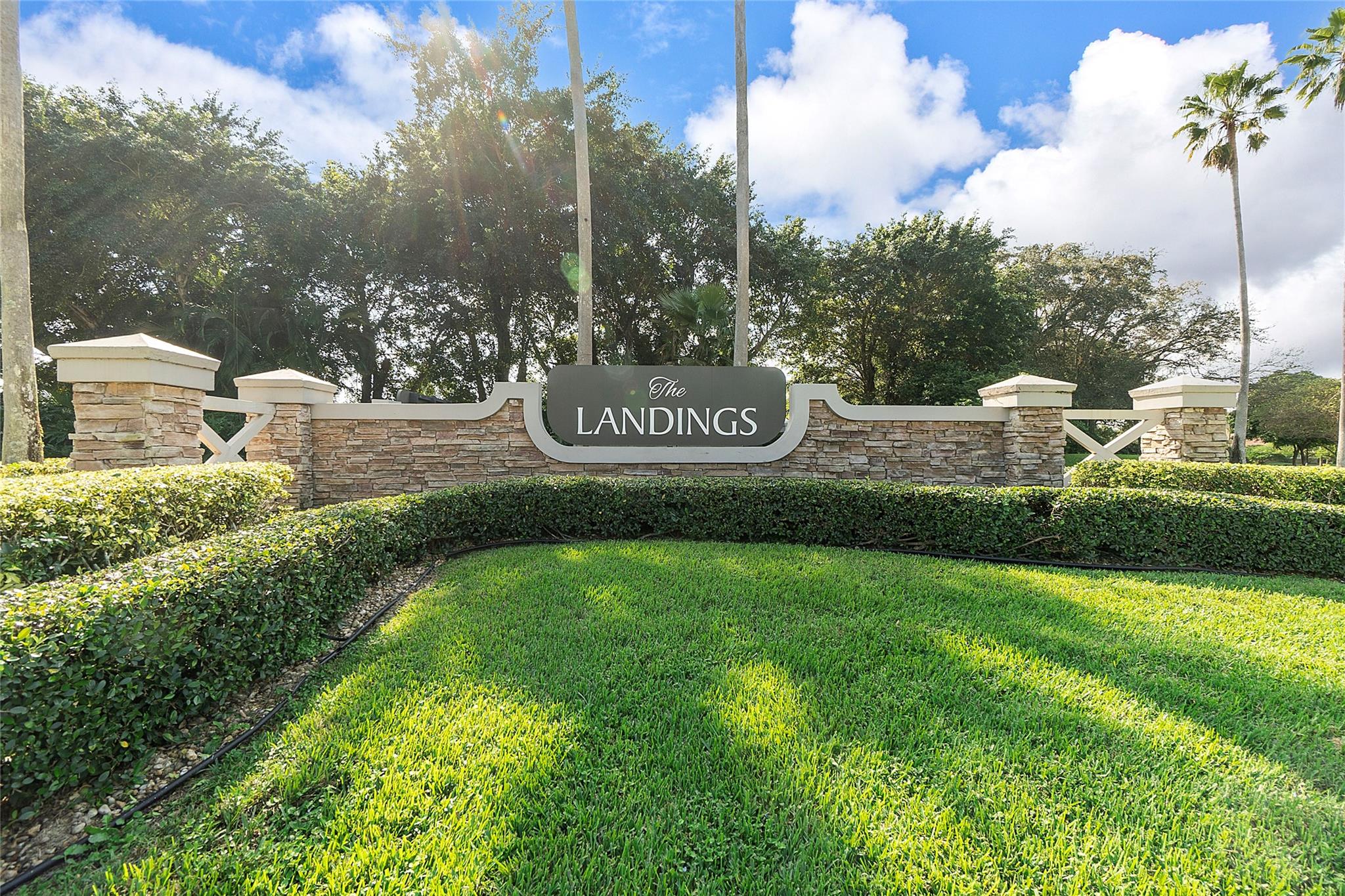 The Landings Of Parkland - Residential