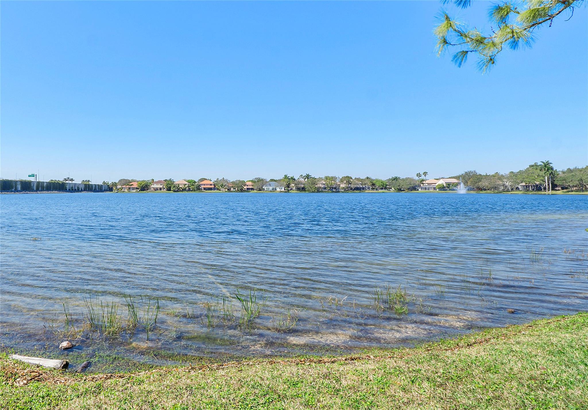 The Landings Of Parkland - Residential
