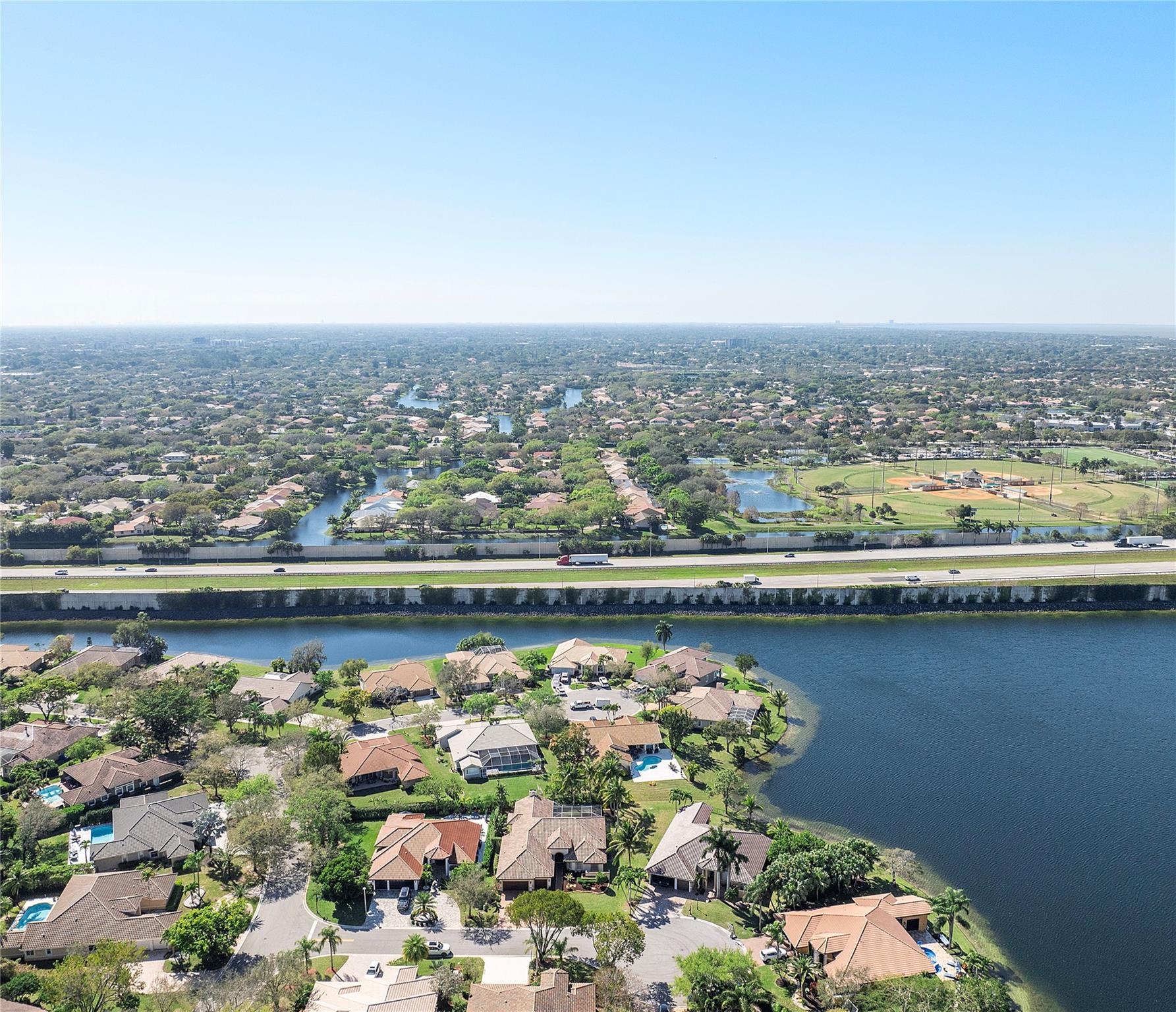 The Landings Of Parkland - Residential
