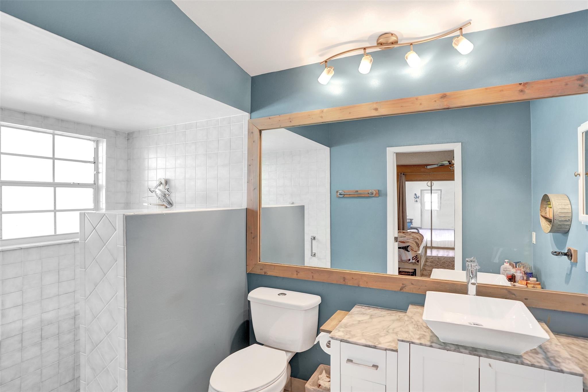 PINE RIDGE VILLAS - Residential