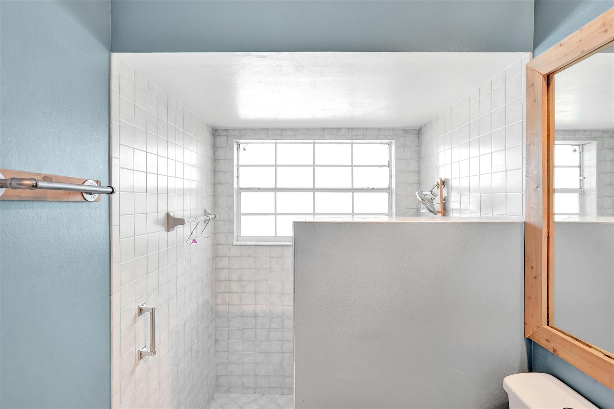 PINE RIDGE VILLAS - Residential