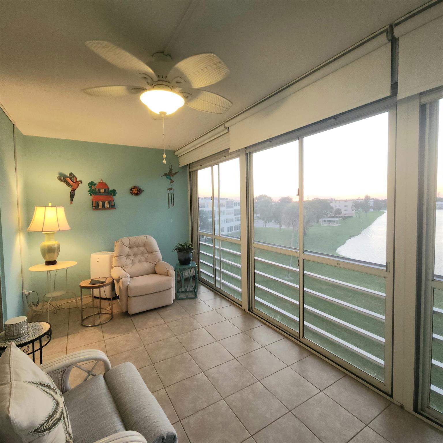 DOVER CONDO - Residential