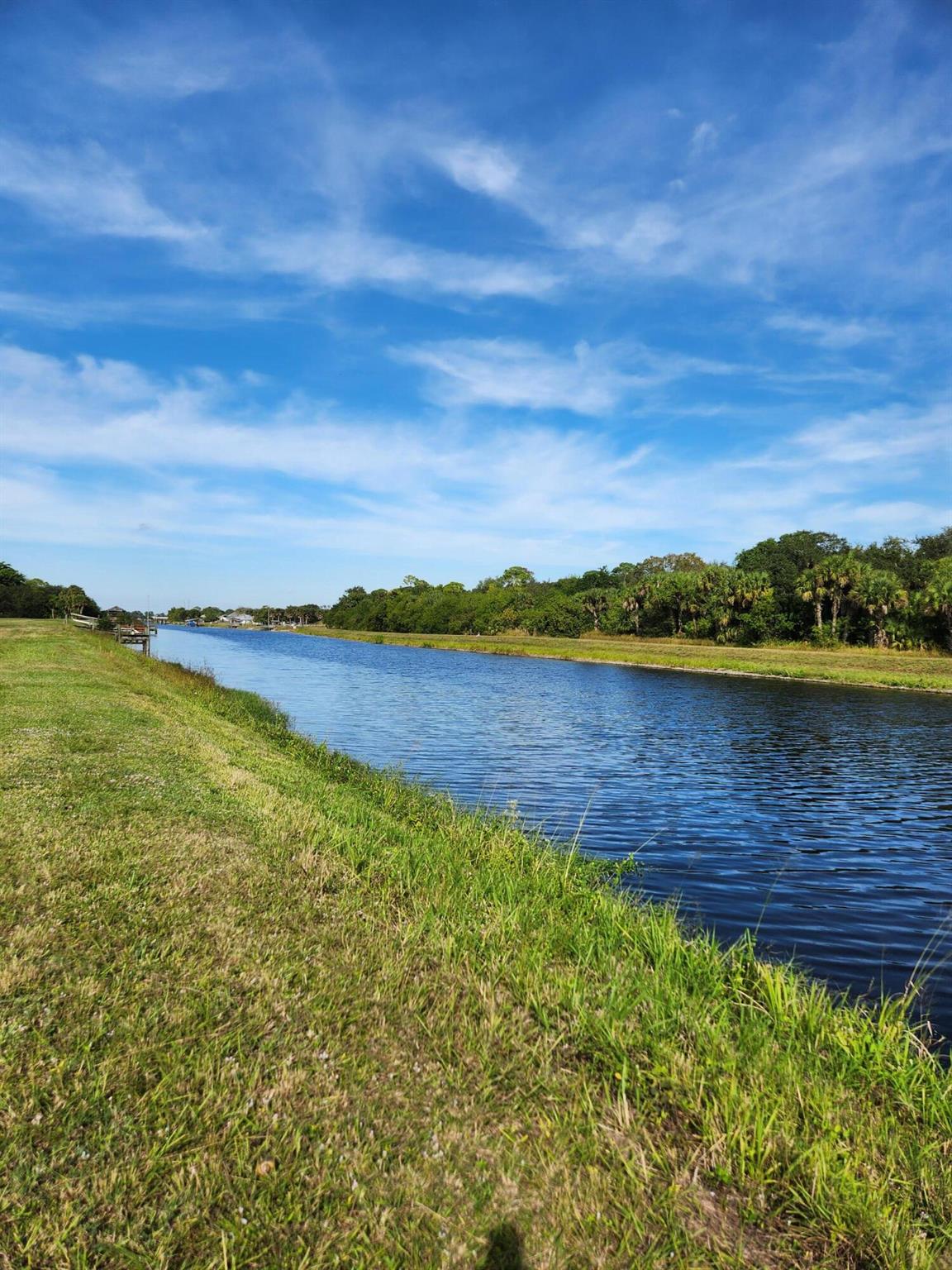 Port Saint Lucie Section - Land