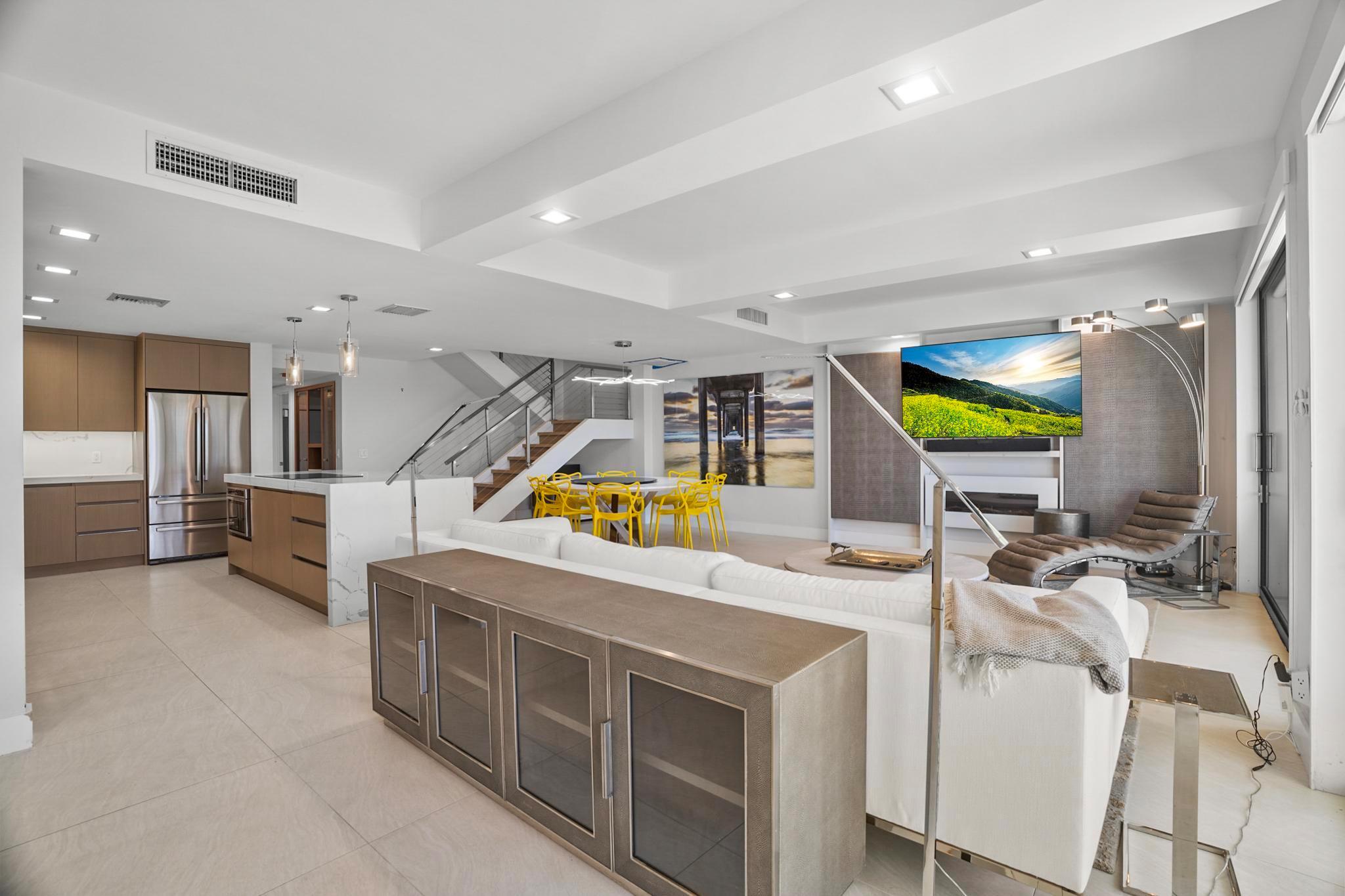3968 N Ocean Drive 7