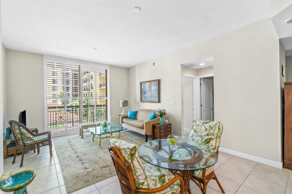 Photo of 801 S Olive Avenue #813, West Palm Beach, FL 33401 (MLS # R10968526)