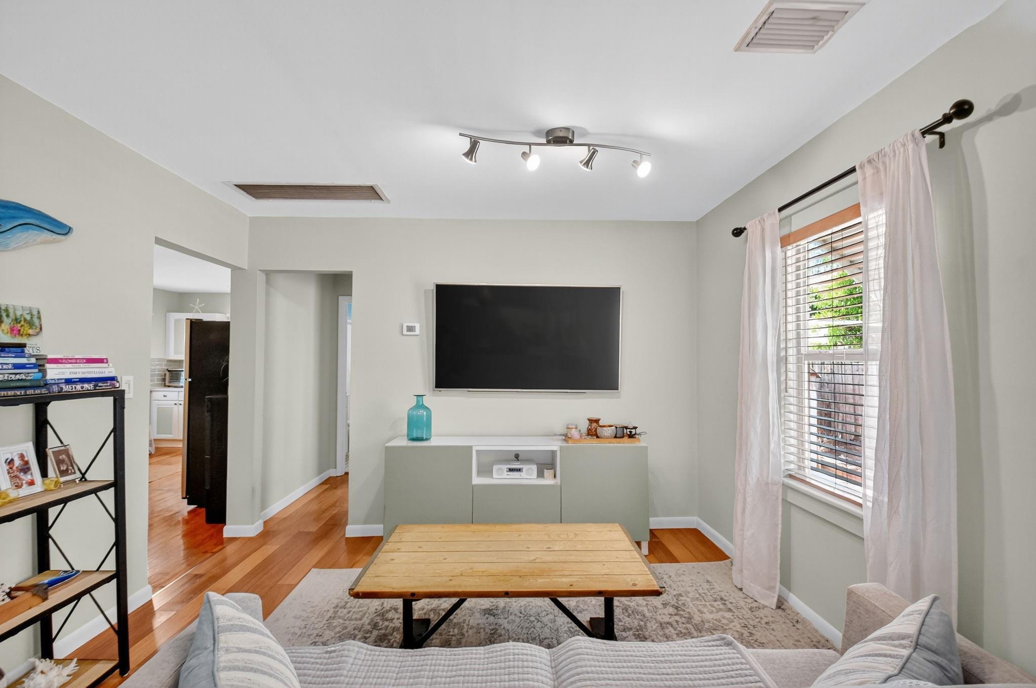 BUNKER HILL ADD TO WPB - Residential