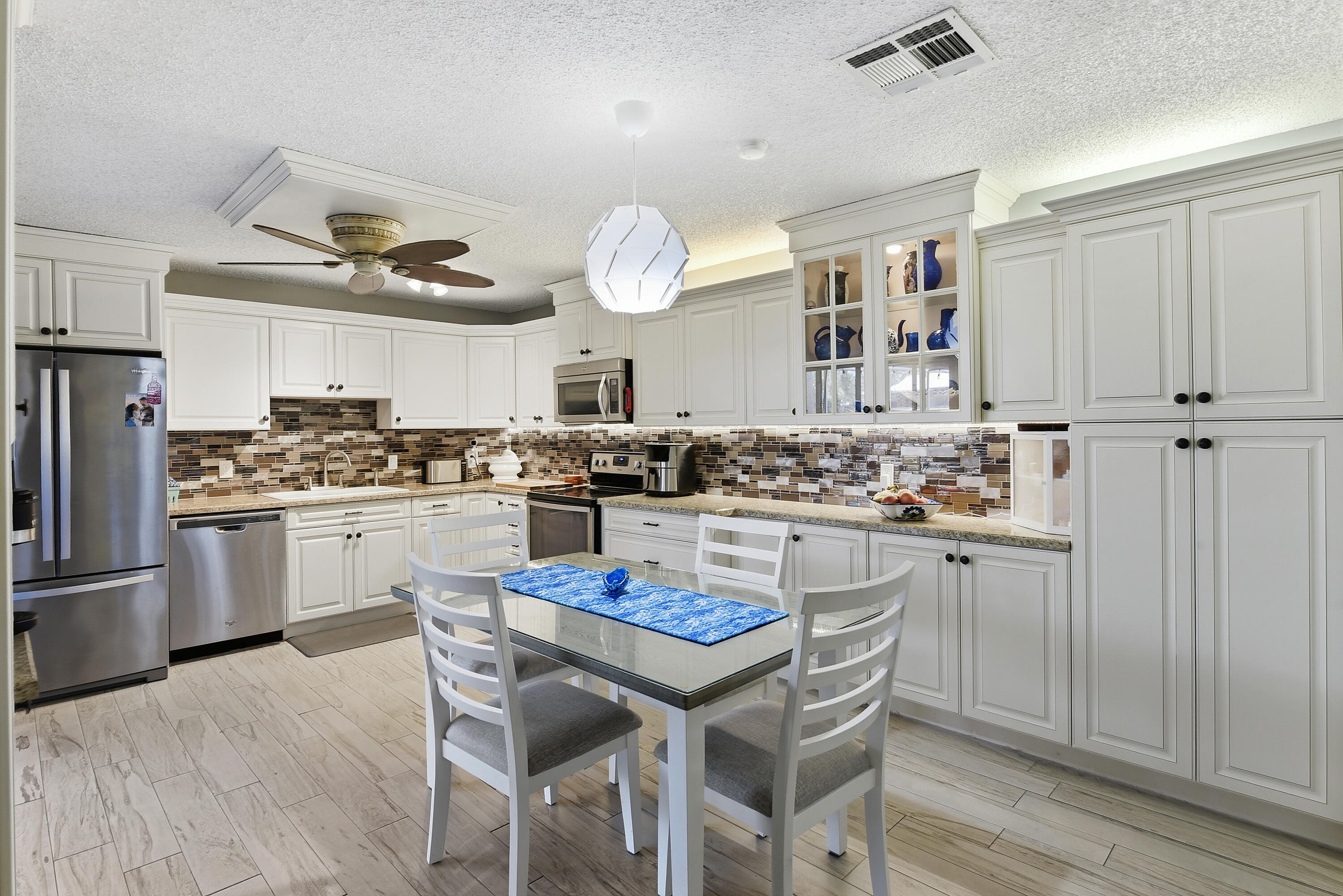 CAMELOT GARDENS PHASES 1 THRU 11 - Residential