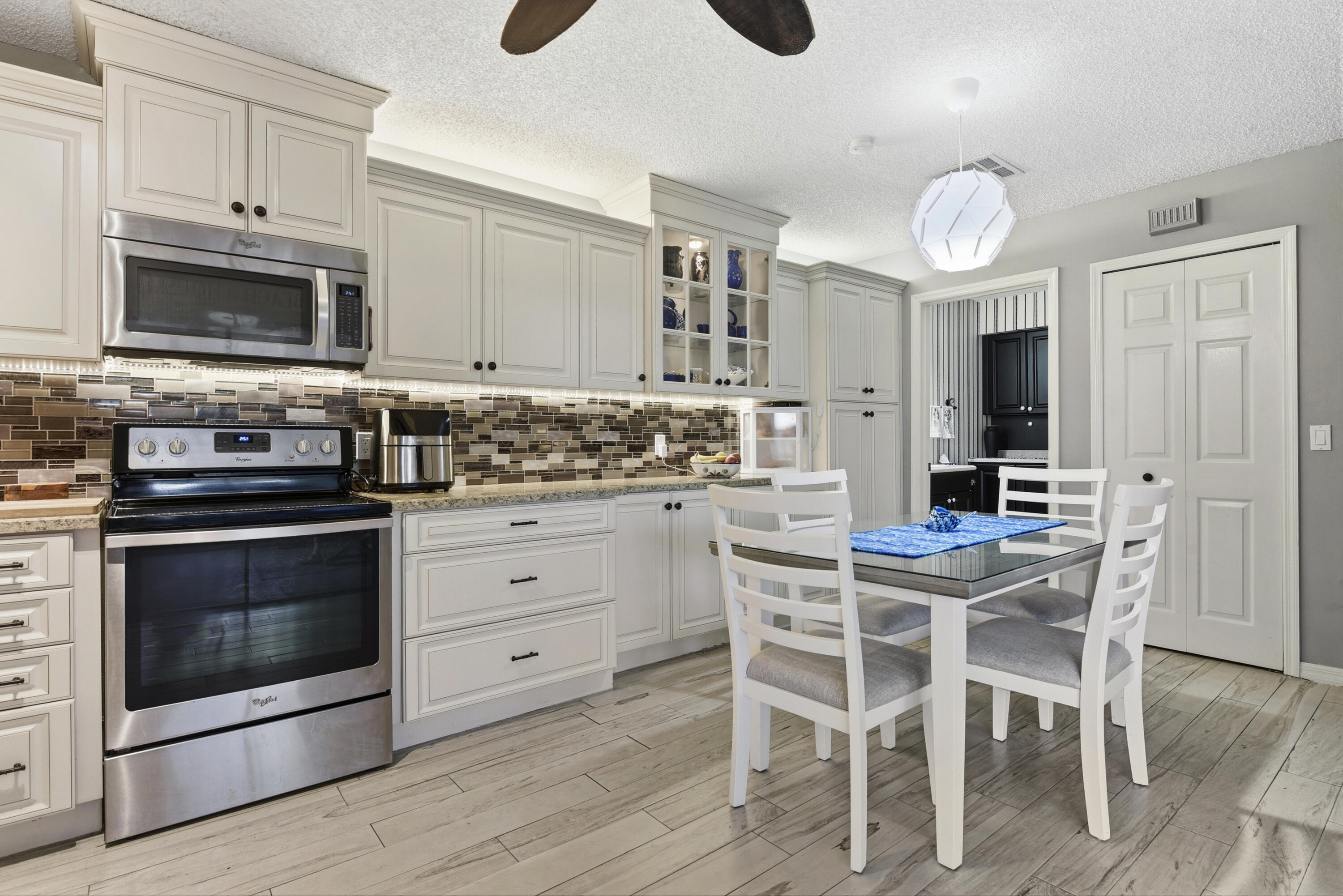 CAMELOT GARDENS PHASES 1 THRU 11 - Residential