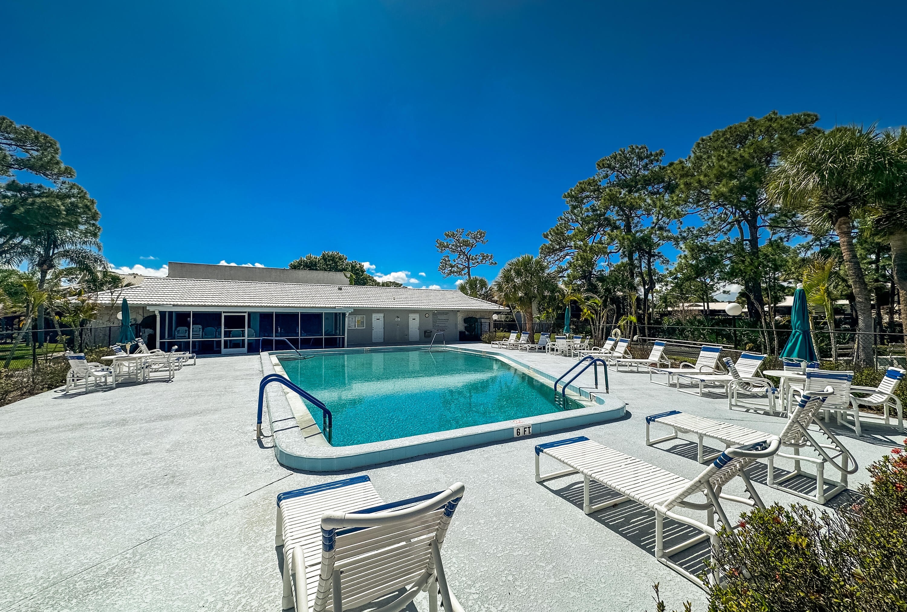 CAMELOT GARDENS PHASES 1 THRU 11 - Residential