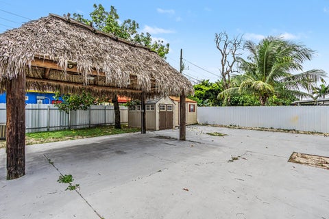Tiny photo for 6320 ADAMS Street, Hollywood, FL 33023 (MLS # B26084132)