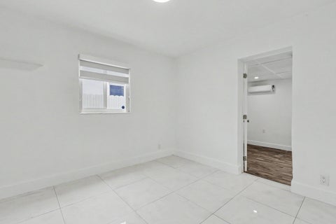 Tiny photo for 6320 ADAMS Street, Hollywood, FL 33023 (MLS # B26084132)