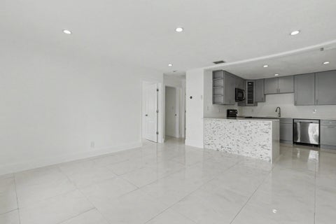 Tiny photo for 6320 ADAMS Street, Hollywood, FL 33023 (MLS # B26084132)