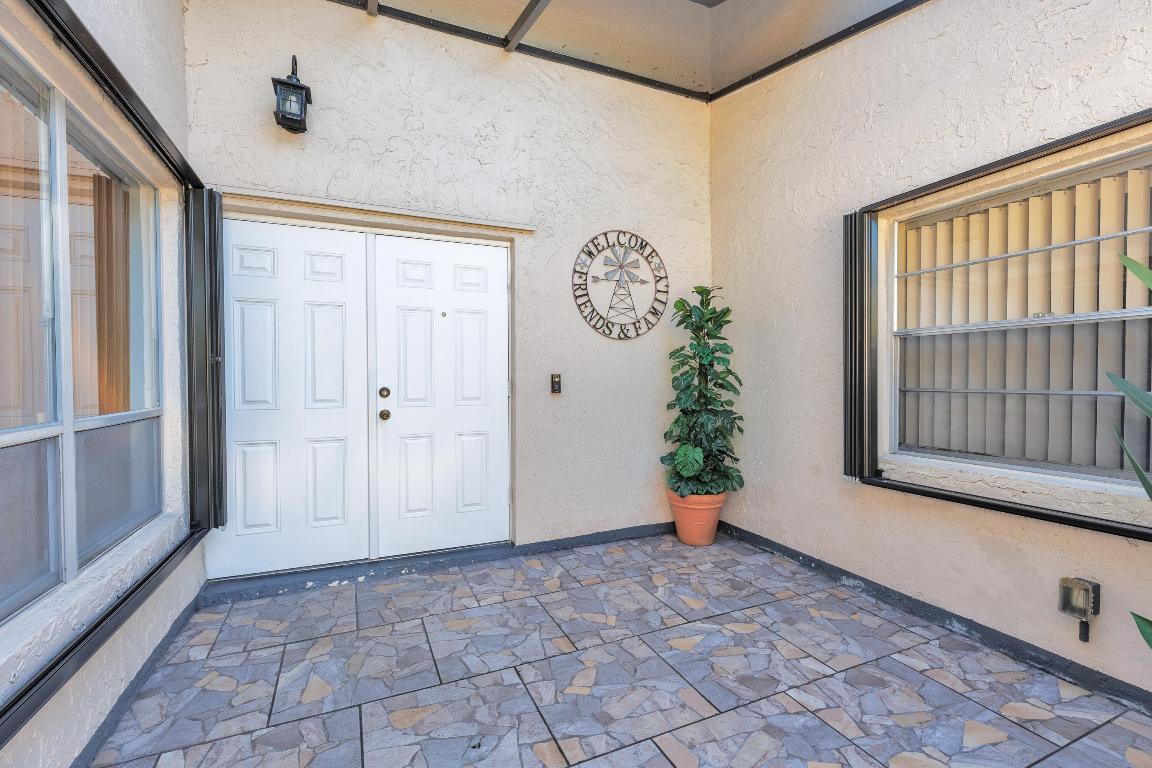 VILLAGES OF HILLSBORO SEC 1 - Residential