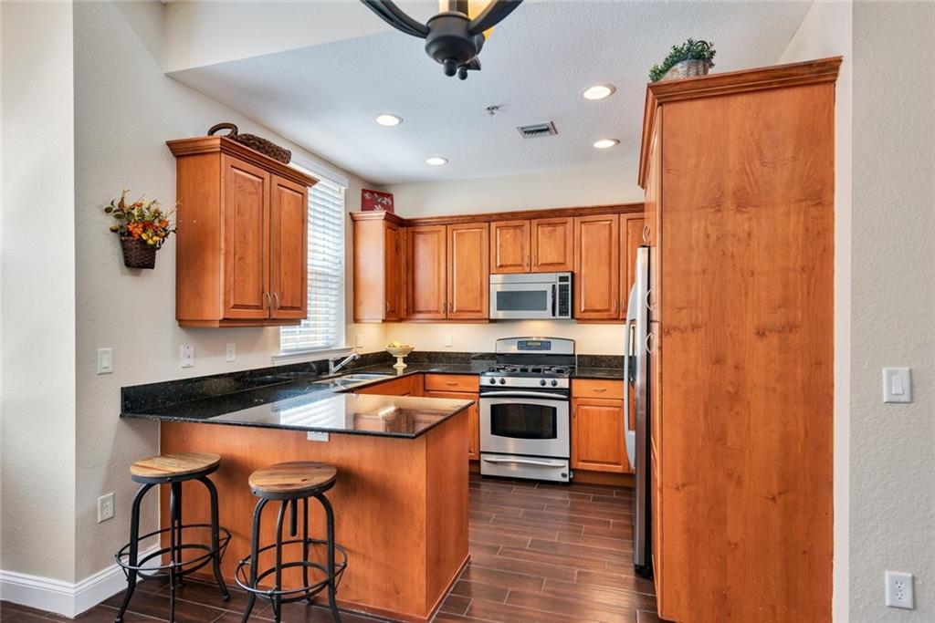 The Ellington Townhomes - Residential