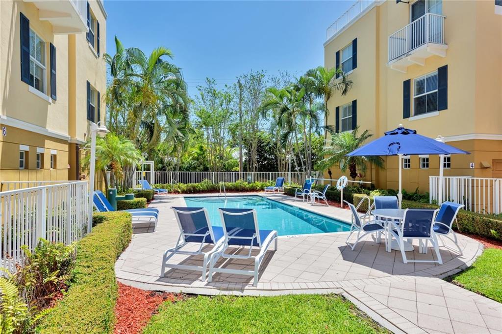 The Ellington Townhomes - Residential