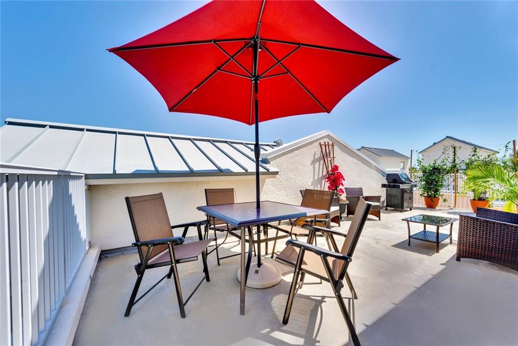 The Ellington Townhomes - Residential