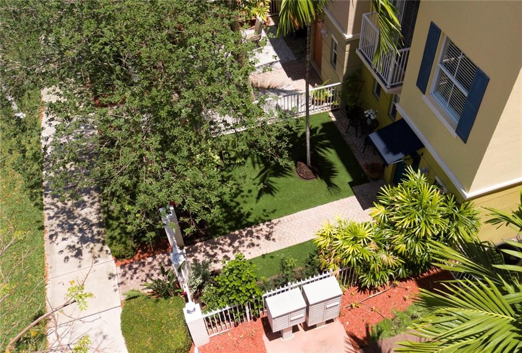 The Ellington Townhomes - Residential