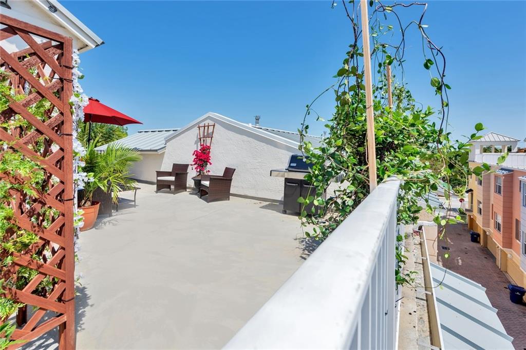 The Ellington Townhomes - Residential