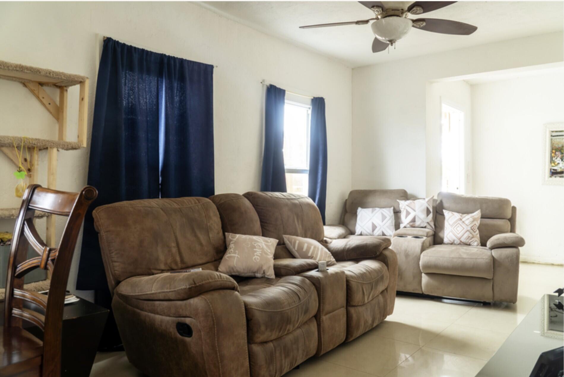 COLONIAL ESTS - Residential Income