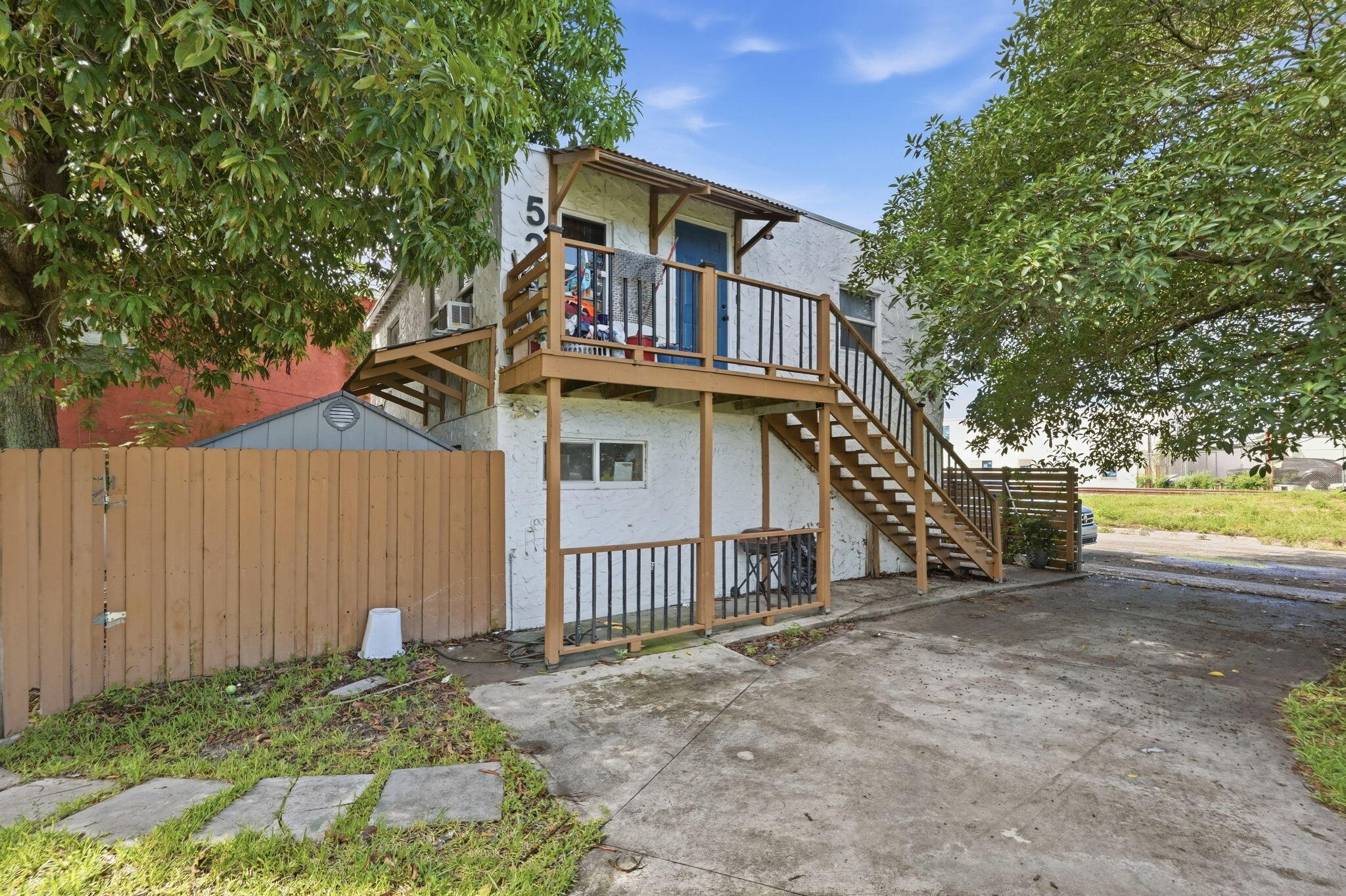 528 CHURCHILL Road