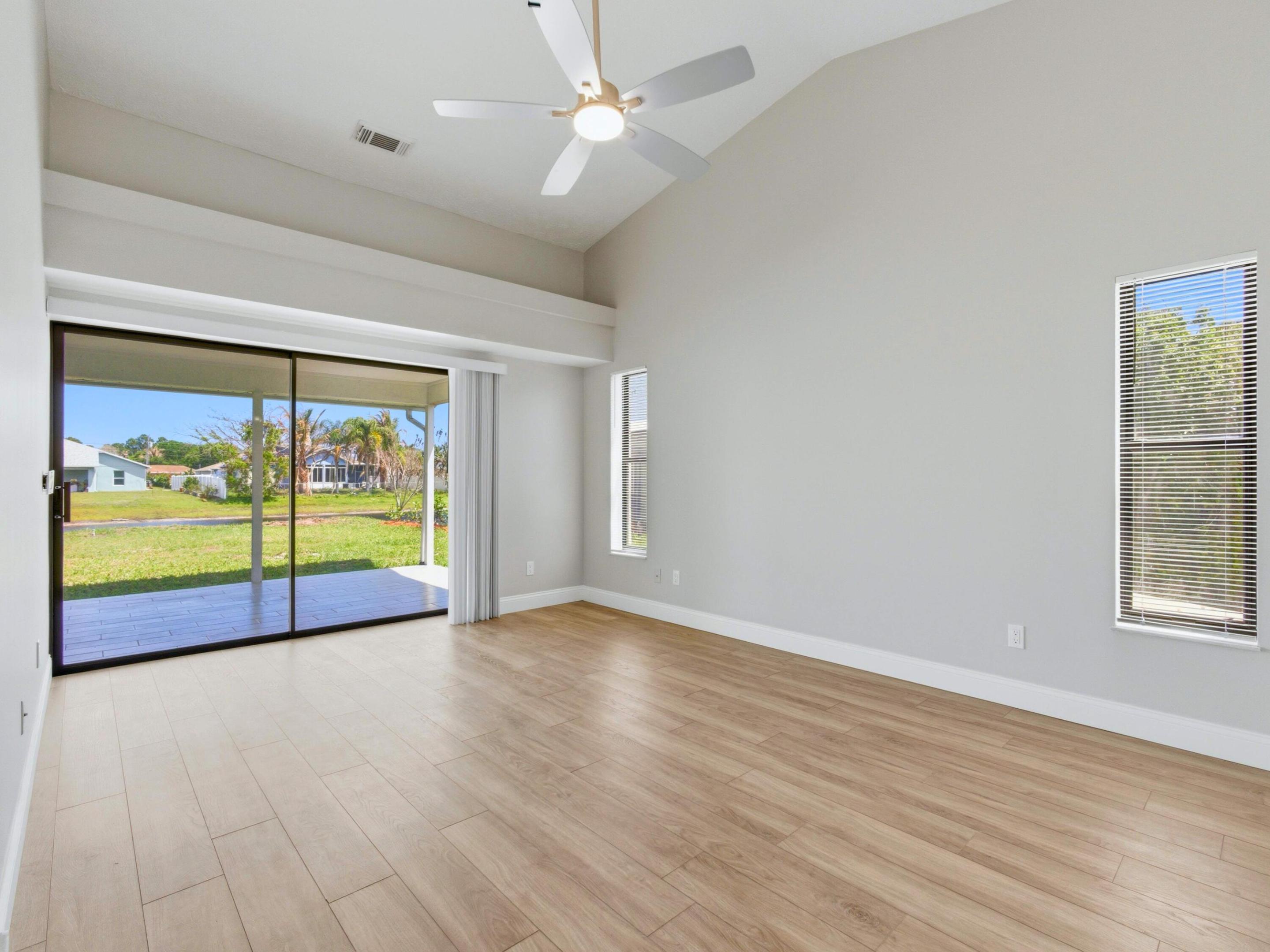 PORT ST LUCIE SECTION 30 - Residential