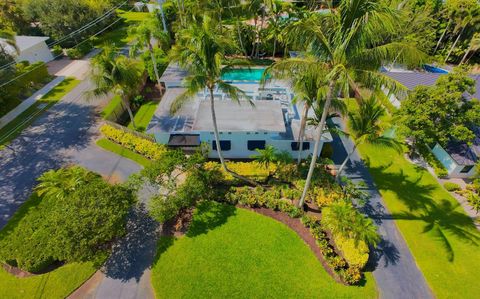 402 NW 7th Street Delray Beach FL 33483