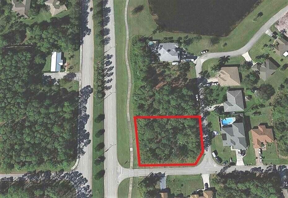 1/2 ACRE DOUBLE LOT LOCATED ON THE CORNER OF GATLIN BLVD & EAST LOUSIE CIRCLE . Possible uses include professional offices, health services, child care, etc. Great Location with quick access to I-95 and just a few blocks from Port St Lucie Blvd.
