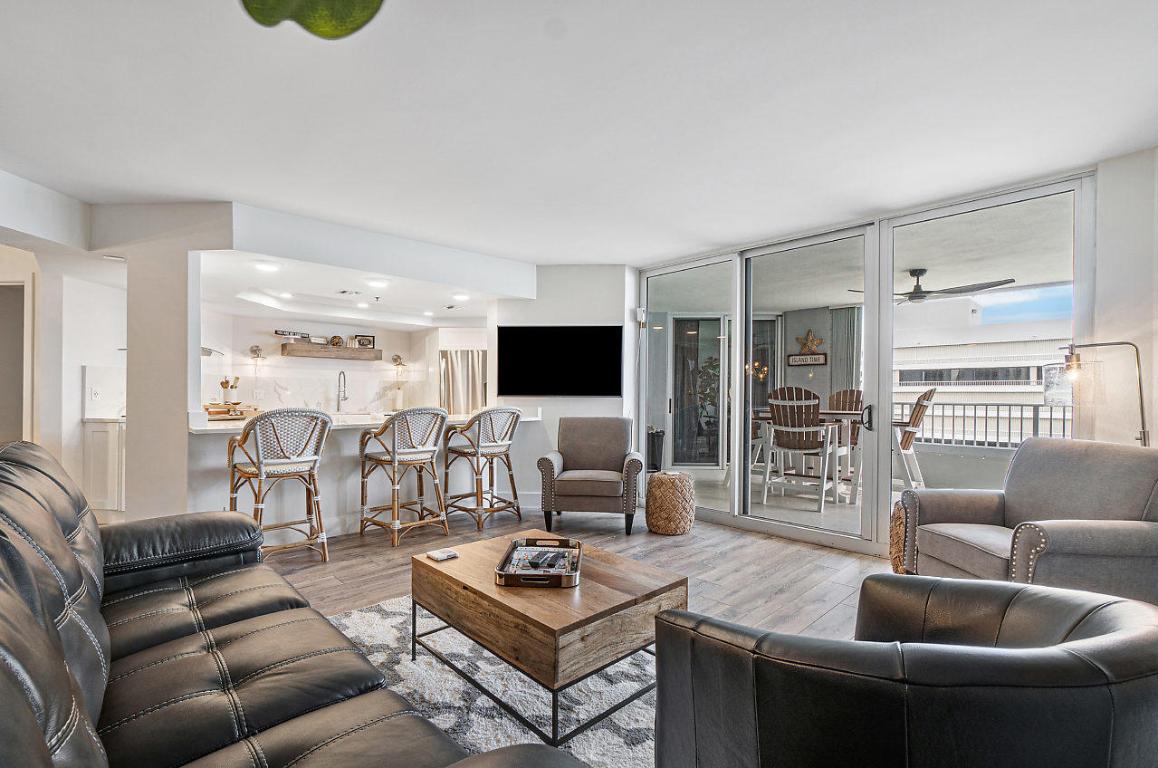 CORNICHE CONDO - Residential Lease