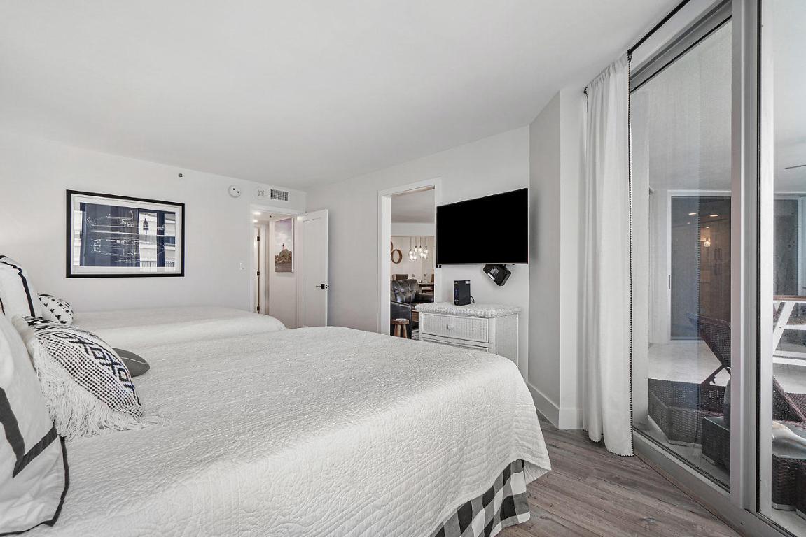 CORNICHE CONDO - Residential Lease