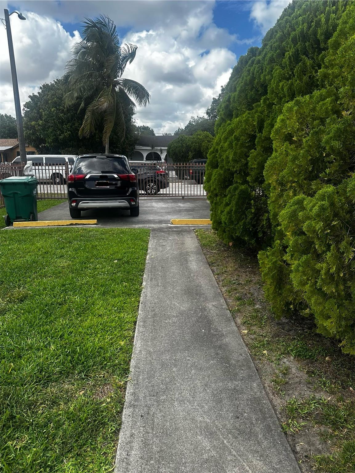 1814 NW 90th St